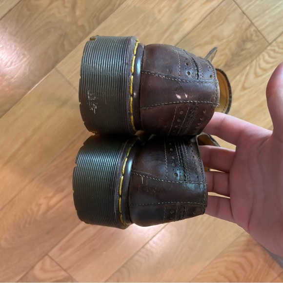 Brown Dr. Martens - Picture 5 of 8
